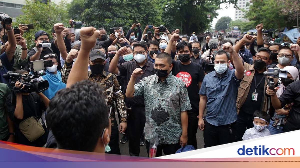 57 Eks Pegawai 'Korban' TWK Mau Balik KPK, Mungkinkah Terwujud?