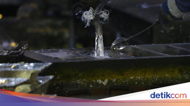 Pemerintah Didesak Lindungi Industri Timah dari Impor Bebas Bea