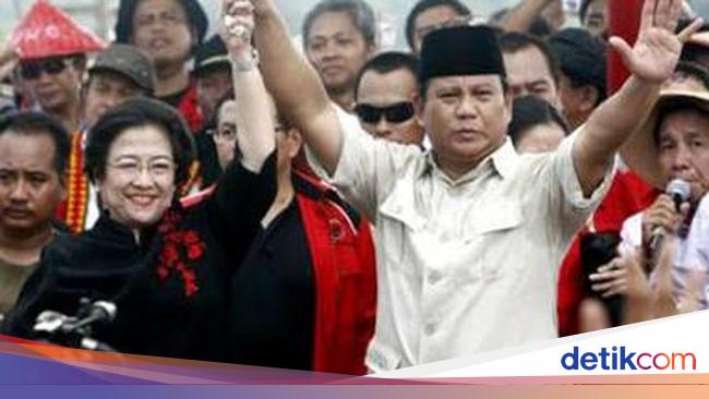 Ada Minyak Urut di Tengah Wacana Perjumpaan Prabowo dan Mega
