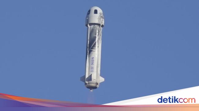 Blue Origin Rocket falls minutes after take off