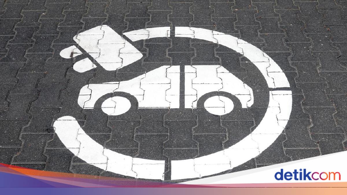 63% Mobil Listrik RI Ada di Jakarta, DKI Usul Insentif Pajak Dikaji Ulang