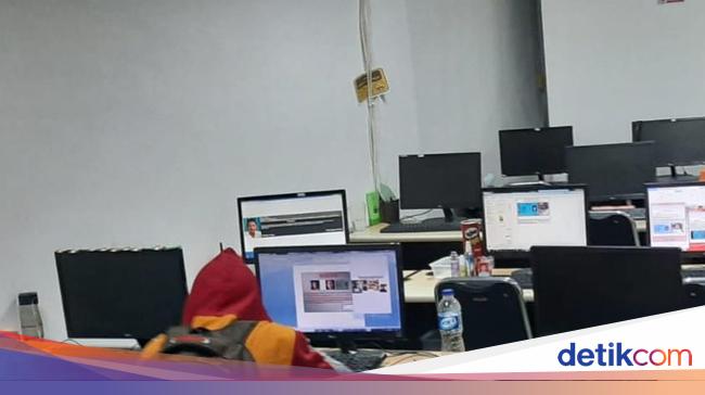 Revealed!  This is the reason for Borrowing in Jakut to collect debts using porn photos