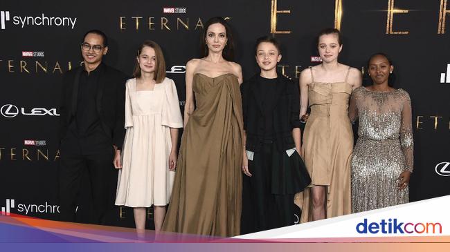 Anak Angelina Jolie Tolak Kehidupan Selebriti, Menganggap Tidak Normal!