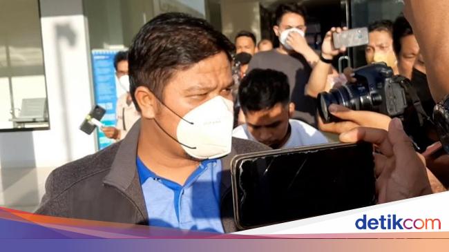 Bupati kuansing pertama