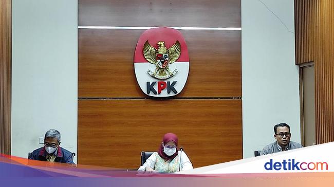 Bupati kuansing tersangka