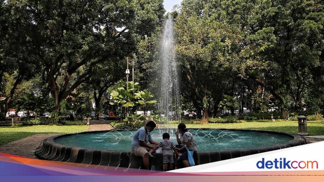 Taman Suropati Jam Buka Harga Tiket Masuk Fasilitas Hingga Cara Ke Sana