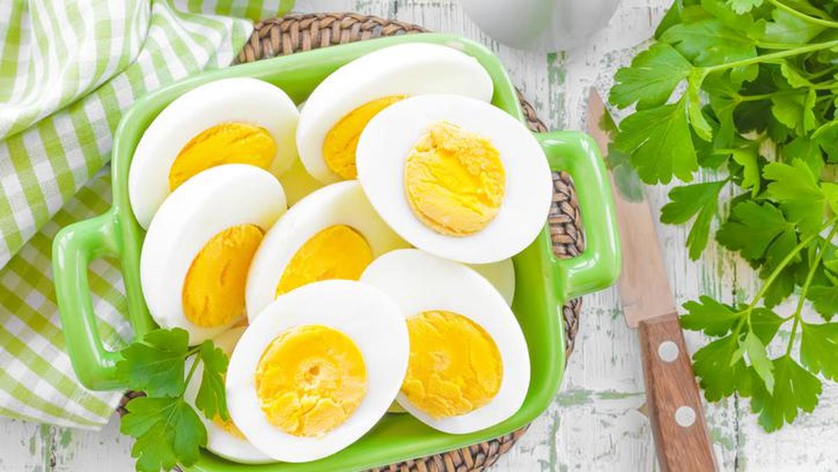 Lebih Sehat Mana, Telur Rebus Setengah Matang atau Matang Sempurna?