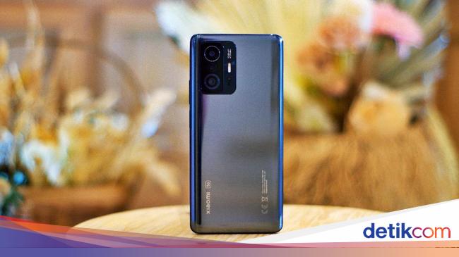 Xiaomi 11T and 11T Pro Released, HP Flagship Cover 2021