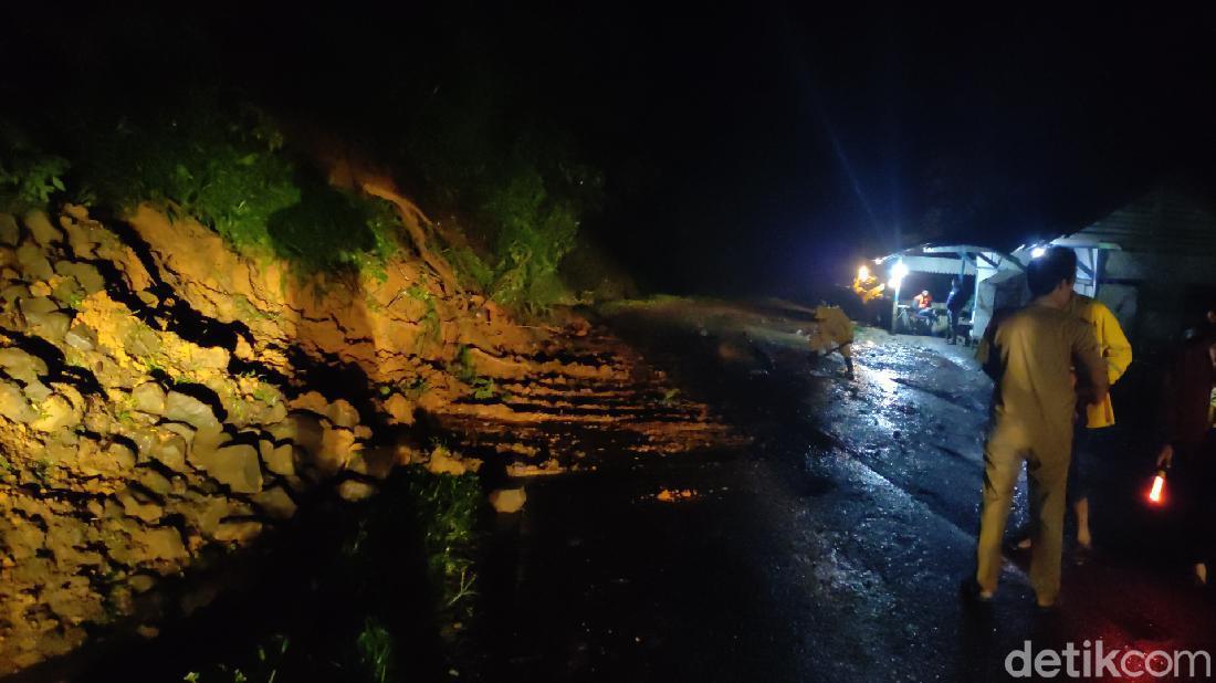 Banjir-Longsor Melanda 54 Titik Di Kota Sukabumi, Dua Orang Luka