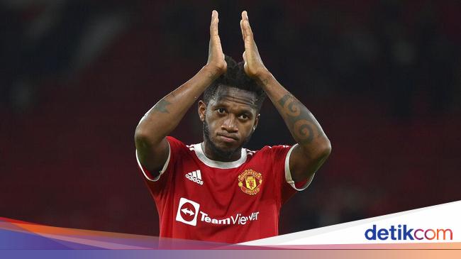 Manchester United’s Cheap Sale of Fred: Bidders Falling Short of MU’s Asking Price