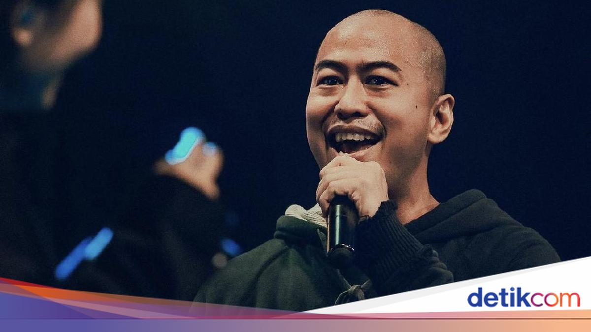 Komika Pandji Pragiwaksono Dipolisikan Buntut Gaduh 'Mens Rea'