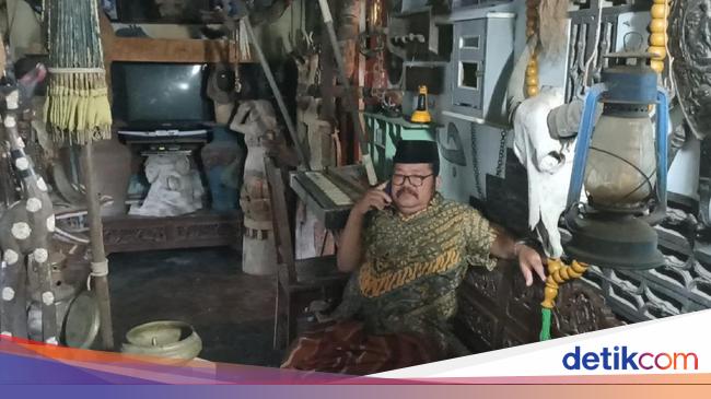 Sutarji Sang Kolektor Tali Pocong Dan Keranda Mayat Dari Tulungagung 2454