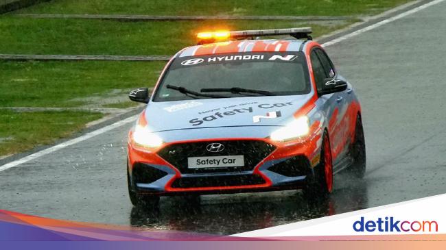 The awesomeness of Hyundai’s fast-paced cars at WSBK Mandalika