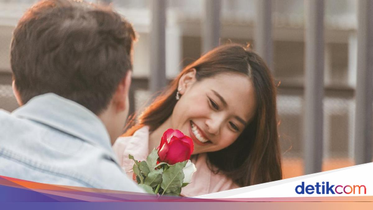 Mantan Pacar Terus Menerus, Apakah Tanda Balikan? Ini Kata Pakar