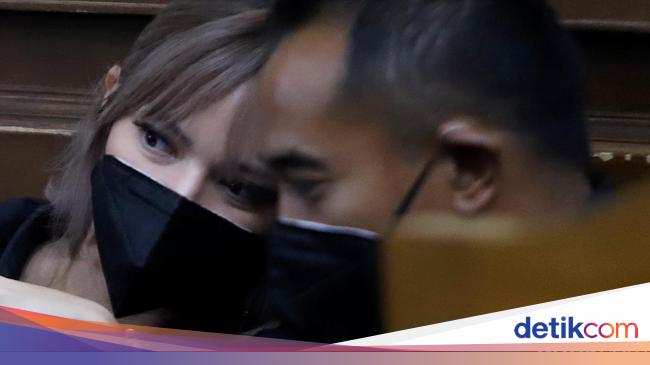 Traces of Nia Ramadhani-Ardi Bakrie Shabu Case Sentenced to Jail, Annulled and Free