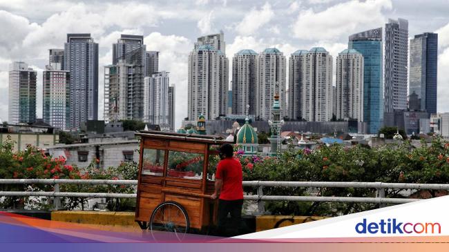 Can a salary of IDR 5 million make a decent living in Jakarta?