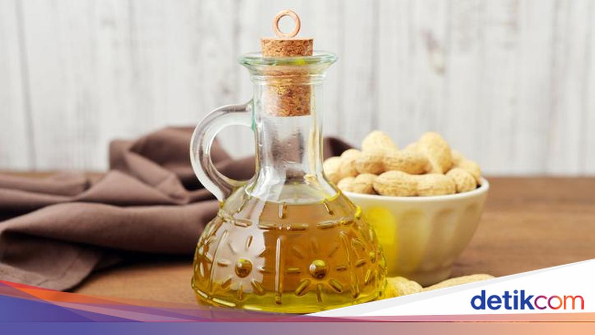 7 Minyak Goreng Sehat hingga Restoran Kena Ilmu Hitam