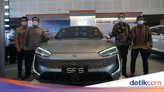 DFSK Introduces the SF5 Seres in Indonesia, a Smokeless Speeding Car