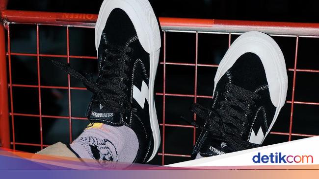 Sepatu 2025 kets lokal