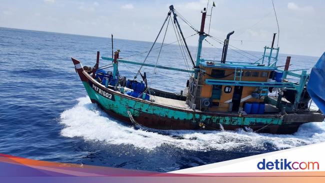 Teknologi Mutakhir untuk Mengawasi Laut, Mencegah Pencurian Ikan di Perairan RI