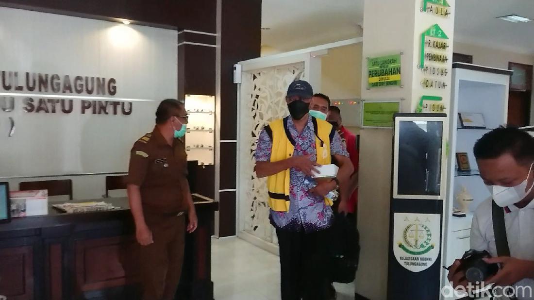 Mantan Dirut PDAM Tulungagung Ditahan Di Kasus Korupsi Proyek Jaringan Pipa