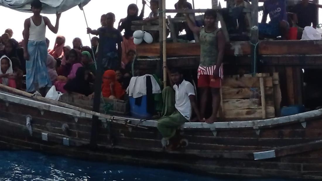 Kapal Diduga Angkut Pengungsi Rohingya Di Laut Aceh Berisi 120 Orang