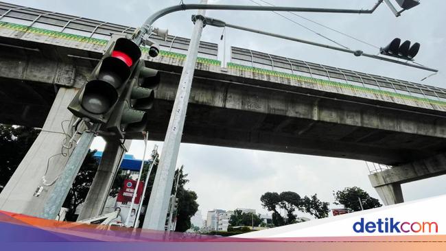 Boks Lampu Lalin di Cawang Dimodifikasi Usai Disabotase Pak Ogah