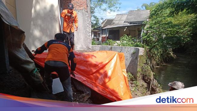 Apakah Ada  Banjir di  Semarang  Hari  Ini  