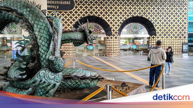 The Dragon Statue of YIA Airport is Exciting on Social Media, What Are Visitors Saying?