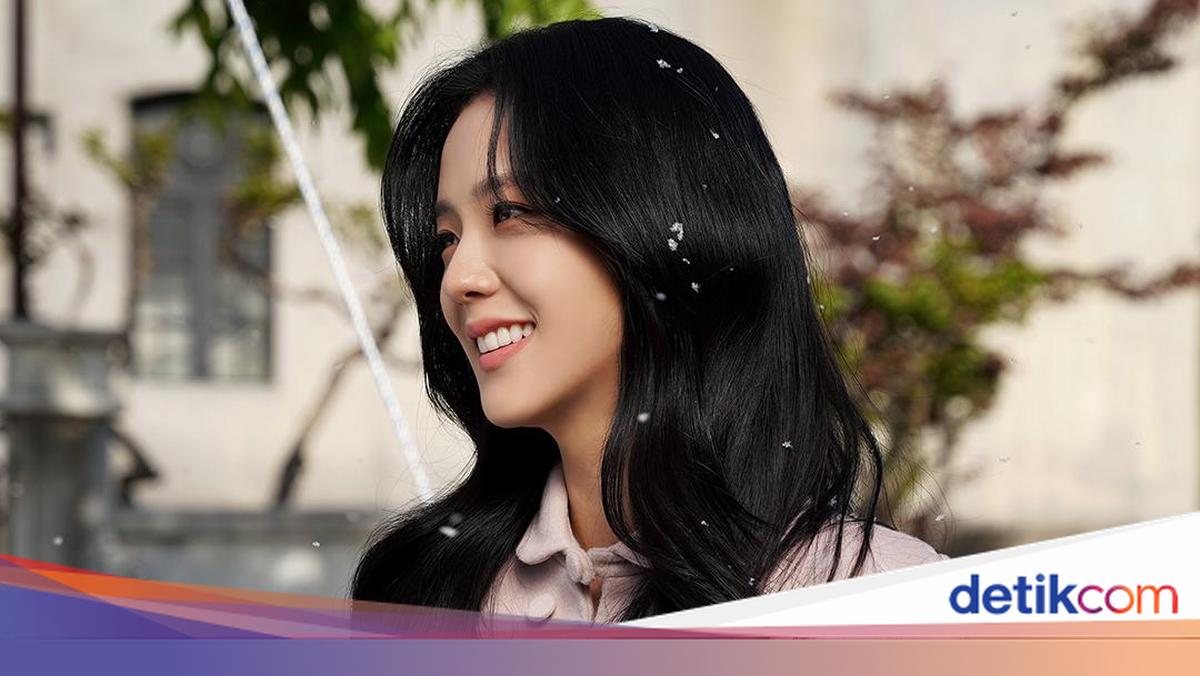 Yirtilgan mushukning porno surati Katta kokrak, tor bel, keng dumba porno