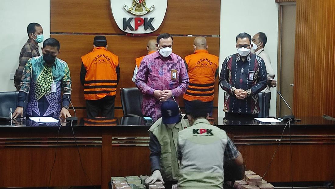 Daftar 14 Orang Yang Kena OTT Kasus Suap Wali Kota Bekasi