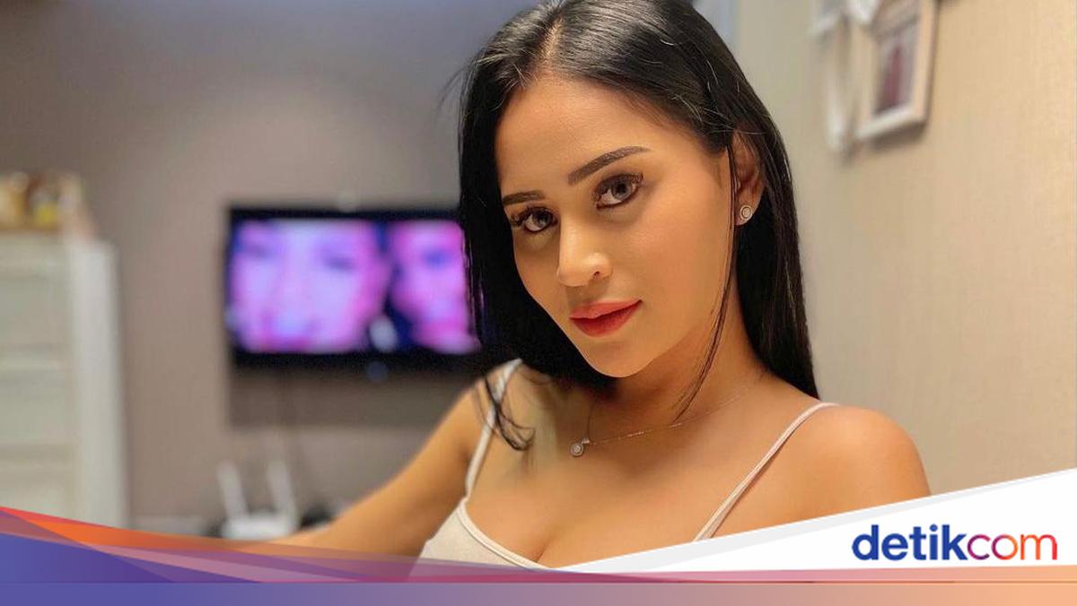 Pas jozibali jinsiy ozchiliklar azolari bilan Narishkin sevgi Uzbek seks videolar