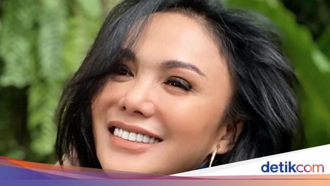 7 Foto Penampilan Baru Yuni Shara yang Dipuji, Tak Lagi Rambut Pendek