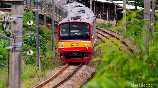 14 KRL Dibatalkan Imbas Rob, Rute Jakarta Kota-Priok Sudah Operasi Lagi