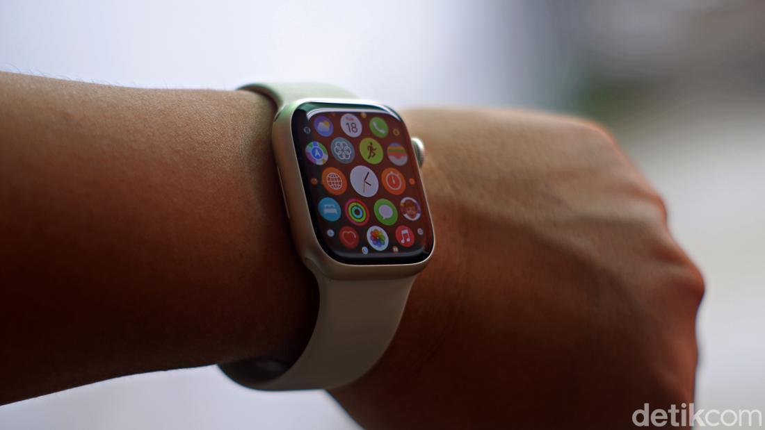 Sensor Apple Watch Bantu Dokter Awasi Pasien Parkinson