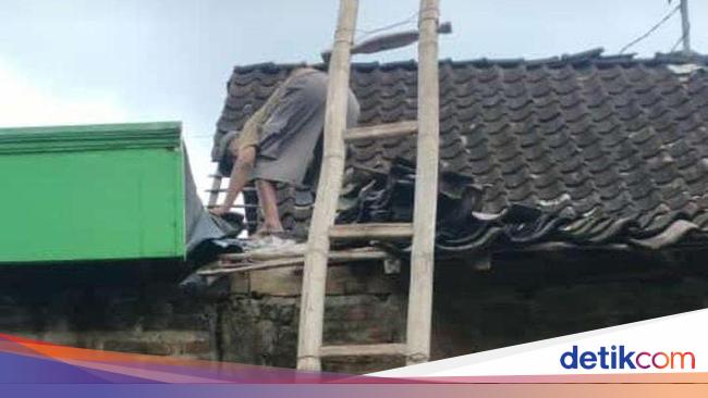 Angin Kencang Terjang 2 Desa Di Madiun 10 Rumah Rusak