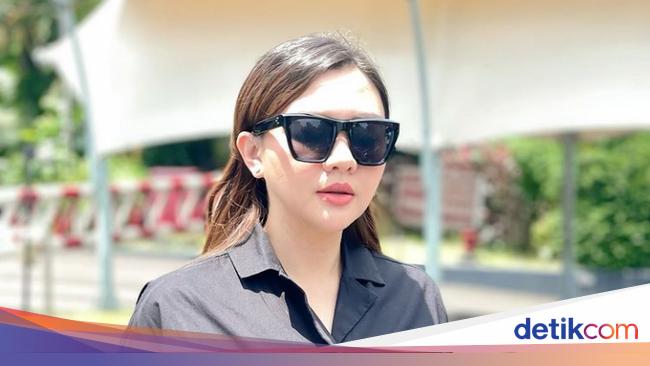 Vicky Shu Kembali ke Dunia Hiburan Pasca Pilkada 2024, Fokus di Bisnis UMKM dan Konten Kreator