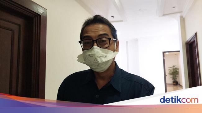Pasien Covid-19 di RShu Surabaya memiliki gejala ringan hingga sedang. Pasien Covid 19 Di Rshu Surabaya Naik Gejalanya Ringan Hingga Sedang