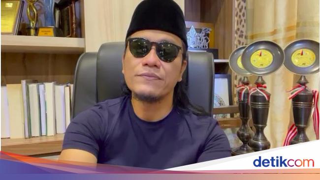 Gus Miftah Explains the Reasons for Deddy Corbuzier and Raffi Ahmad Canceling Hajj