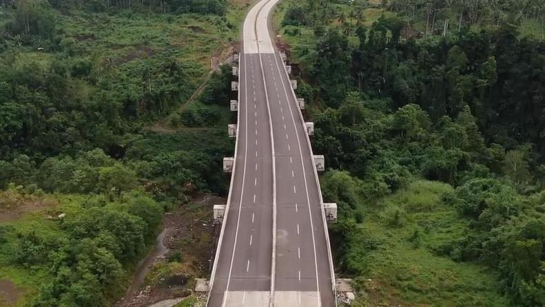 Tol Manado-Bitung Resmi Beroperasi, Waktu Tempuh Dari 2 Jam Jadi 35 Menit!