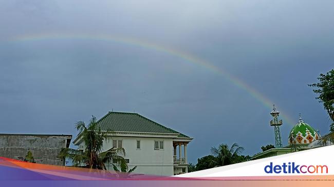 Why Are Rainbows Half Circles?  Here’s the explanation