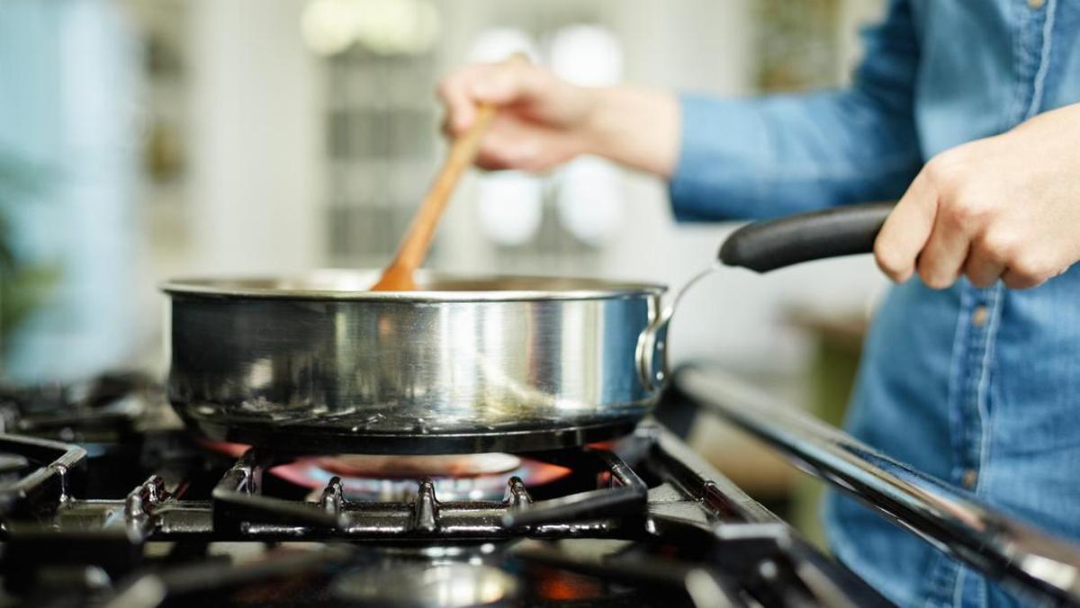 Kesalahan Umum Saat Masak Daging yang Bikin Gagal Sehat