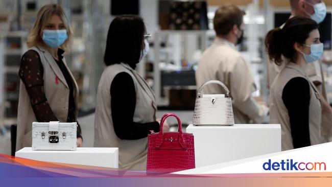 Gen Z China Tinggalkan Brand Mewah Dunia, Pilih yang KW
