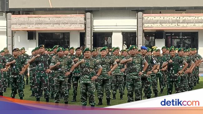 KSAD Showcases New TNI AD Uniform: Created by TNI Commander