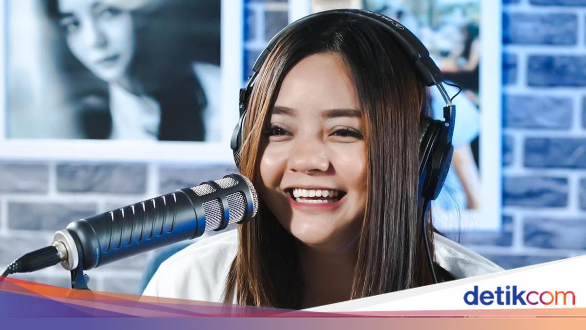 Kejadian Aneh Gita Sinaga Saat Tidur Siang: Rep-repan hingga Patah Kaki