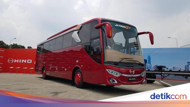 Regarded as left guiding by European buses, below is the comment from Hino Indonesia