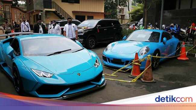 Apa Kabar Mobil-mobil Mewah Doni Salmanan?