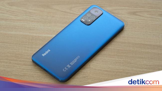 Hands-on Redmi Note 11, almost complete at a price of IDR 2 million