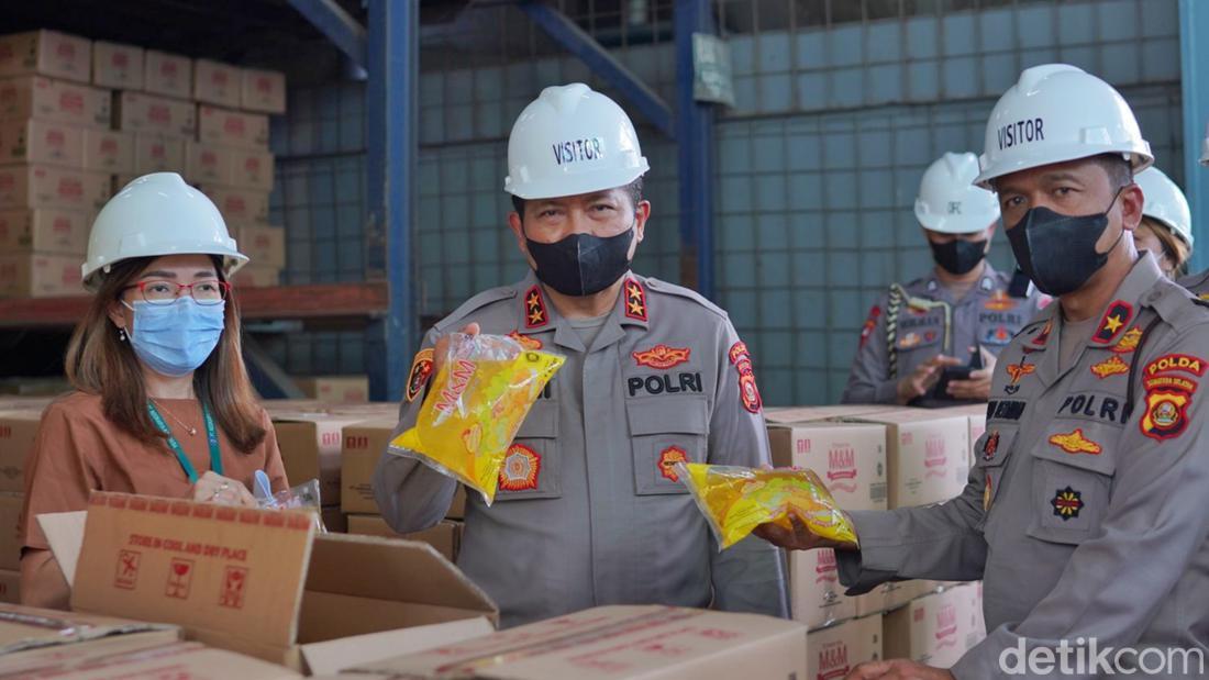 Jelang Ramadan, Kapolda Pastikan Stok Minyak Goreng Di Sumsel Aman