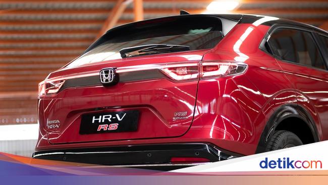 Sulit Dikejar Rival-rivalnya, Intip Deretan Fitur di Honda HR-V